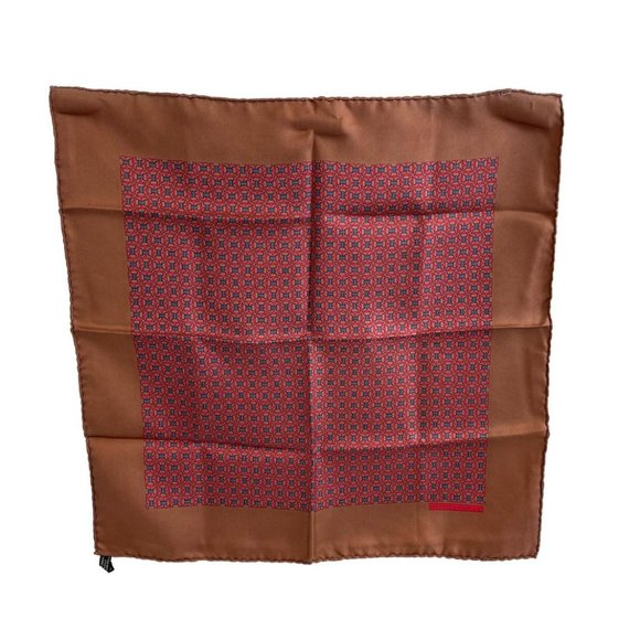 Hermes - Excellent - Brown Red Interlocking Chain Pocket Square - Pinkish Brown - Picture 7 of 9